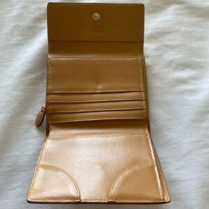 LODIS Los Angeles Women’s Tan TriFold Leather Wallet with Zippered Coin Section